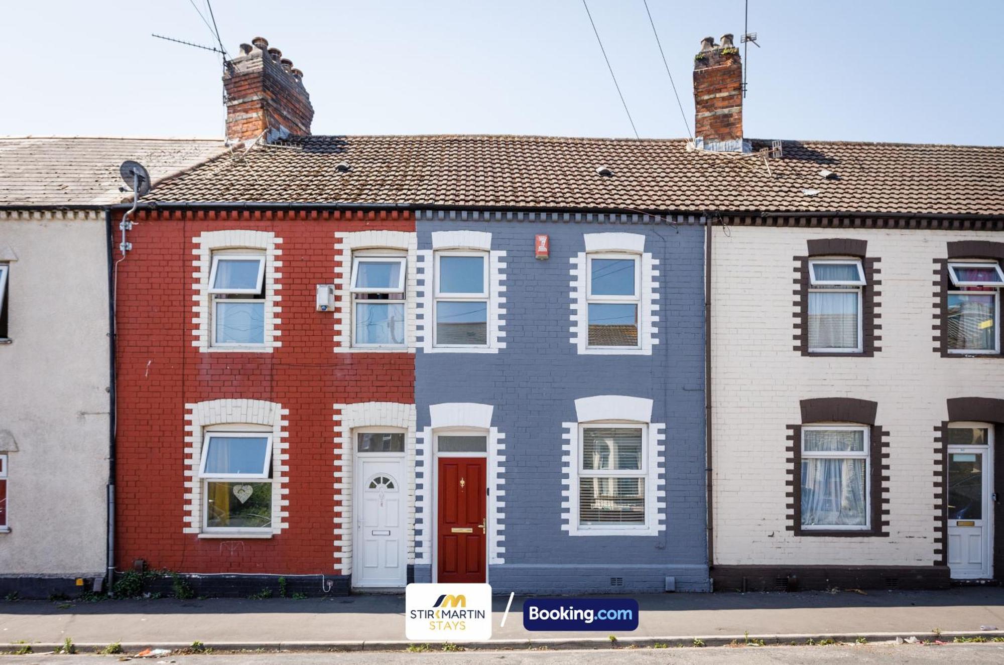 Comfy 3Bed House By Stirkmartin Stays Short Lets & Serviced Accommodation Cardiff With Free Parking & 8Mins To City Centre Exterior photo